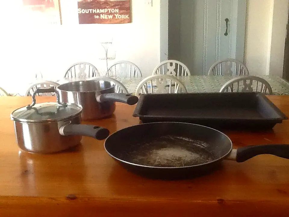 Selsey Beach House Ground Floor Kitchen Utensils 16