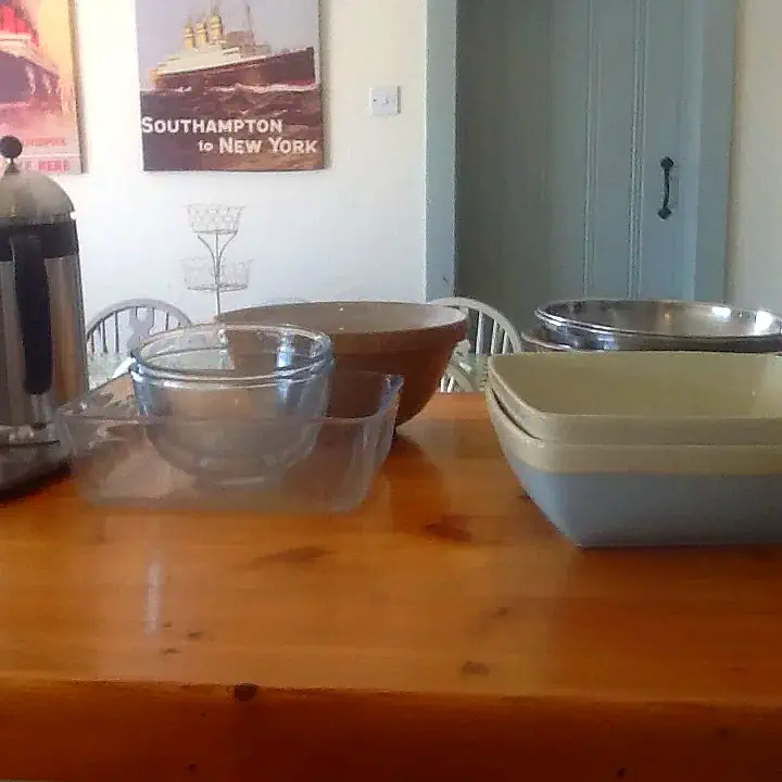 Selsey Beach House Ground Floor Kitchen Utensils 4