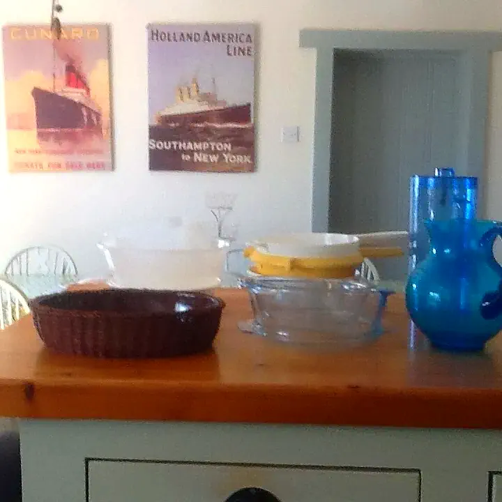 Selsey Beach House Ground Floor Kitchen Utensils 5