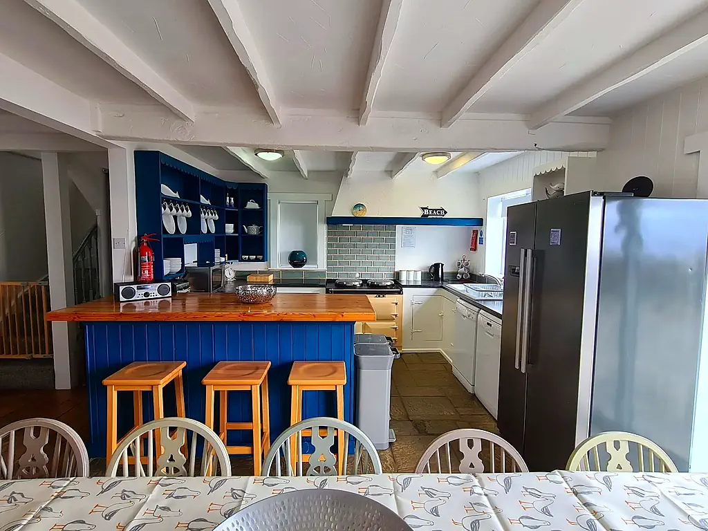 Selsey Beach House Ground Floor Kitchen and Dining Area 16