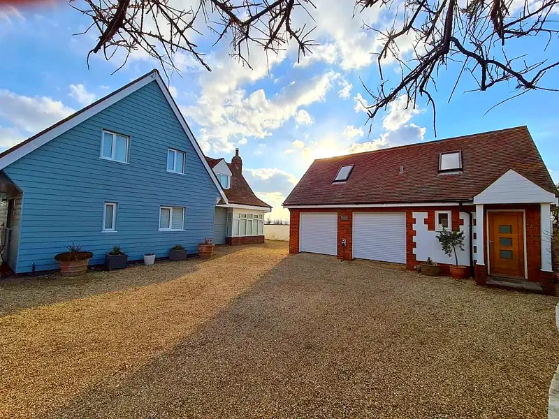 Selsey Beach House Property