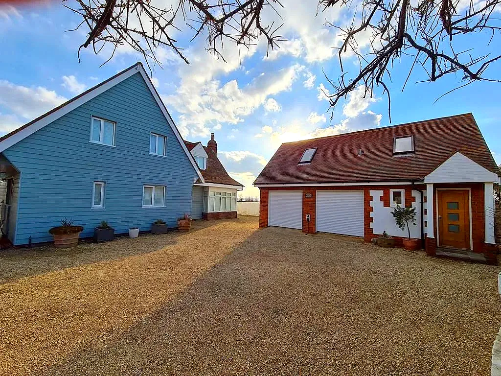 The Outdoor Area & Driveway 1