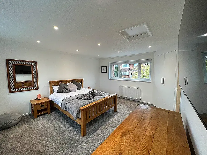 1A Churchill Avenue Bedroom Featured