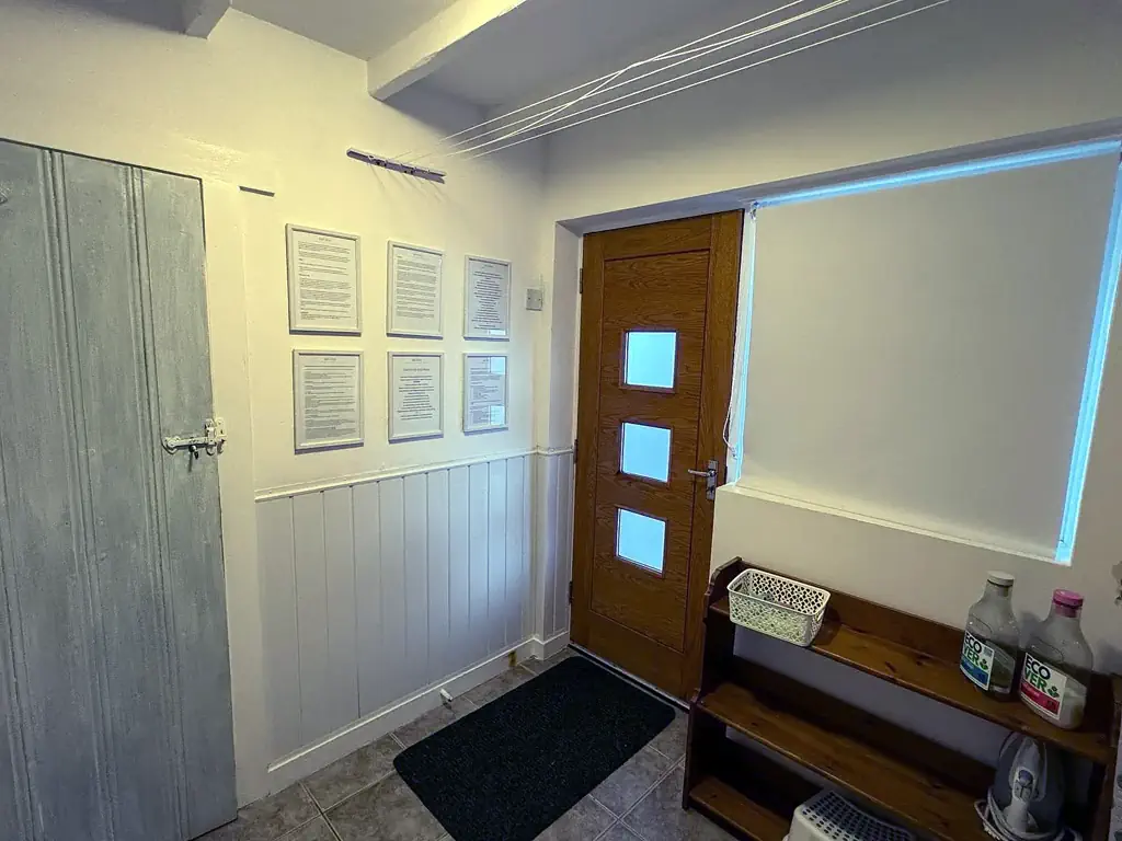 Selsey Beach House Ground Floor Utility Room Side Entrance 2